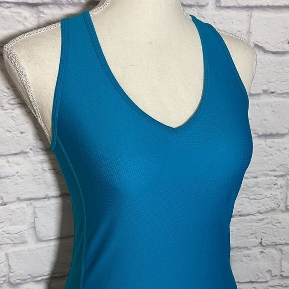 LORNA Jane Active Racerback Tank With Keyhole Design Size Small - Picture 3 of 8